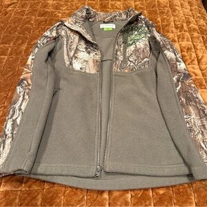 Magellan Outdoors Kids Camo and Gray Jacket